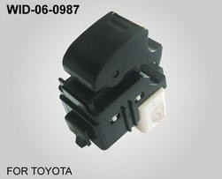 Auto TOYOTA